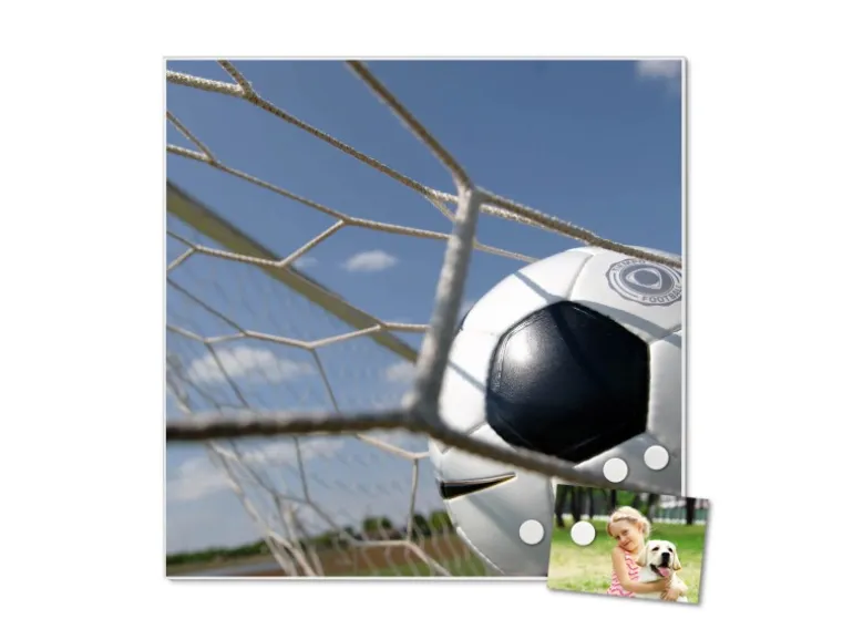 Banjado Magnettafel 50x50cm Magnetwand Weiß Aus Metall Magnetpinnwand Pinnwand Inkl. 4 Magnete Motiv Fußball