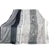 Bestlivings Flanell Kuscheldecke Soft Touch 130 x 170 Bella Casa Hellgrau Ornament