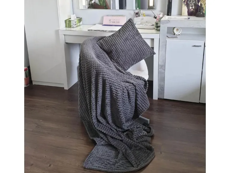 Bestlivings Kuscheldecke-Kissen Set Jacquard-Flannel Anthrazit 150 x 200 cm