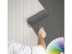 Bricoflor Gestreifte Tapete überstreichbar Vlies Streifentapete Weiß Grau Zum überstreichen Helle Vliestapete mit Streifen Ideal für Wohnzimmer
