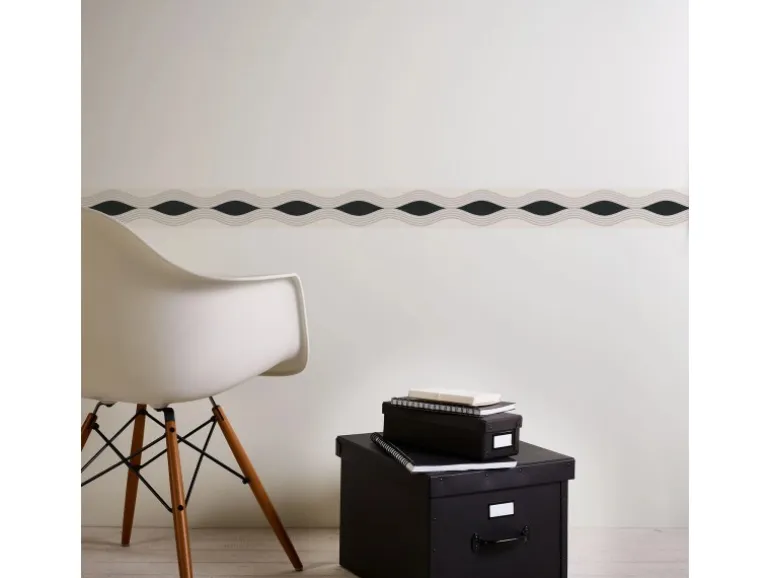 Bricoflor Wellen Tapeten Bordüre in Schwarz Weiß Moderne Tapetenbordüre mit Streifen Selbstklebend Vlies Wandbordüre mit Vinyl