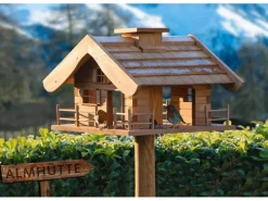 Dobar Vogelfutterhaus Almhütte mit Futtersilo 66 cm x 66 cm x 136,5 cm Braun