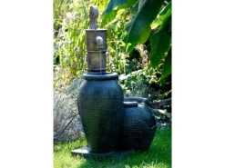 Großer Design-Gartenbrunnen mit Handpumpe 47,5 cm x 38,5 cm x 84 cm