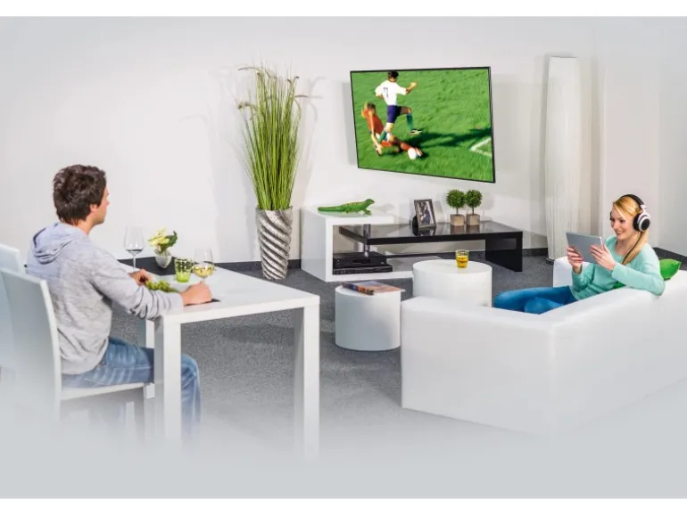 Hama TV-Wandhalterung Fullmotion 1 Stern 165cm (65") 2 Arme Schwarz