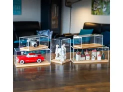 HMF 46872 Acryl Vitrine Schaukasten mit Holzsockel für Modellautos 27 x 12 x 11 cm Transparent