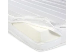 Homestyle4u Kinderbett Natur mit Rausfallschutz 90x200 cm Bodenbett Lattenrost Matratze 3025