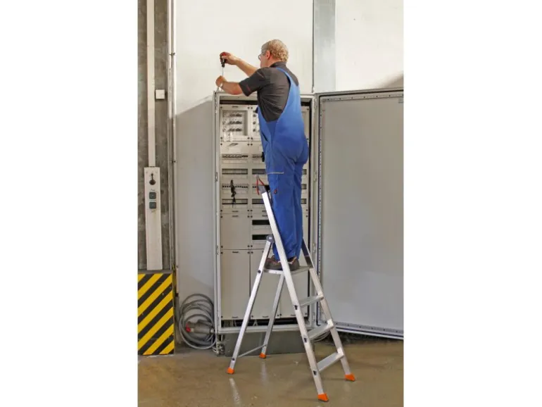 Krause Stehleiter Solido 4 Stufen 145 cm x 46 cm x 88 cm