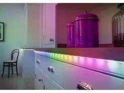 Ledvance LED-Streifen Neon Flex USB mit Fernbedienung 4 W RGB 210 cm