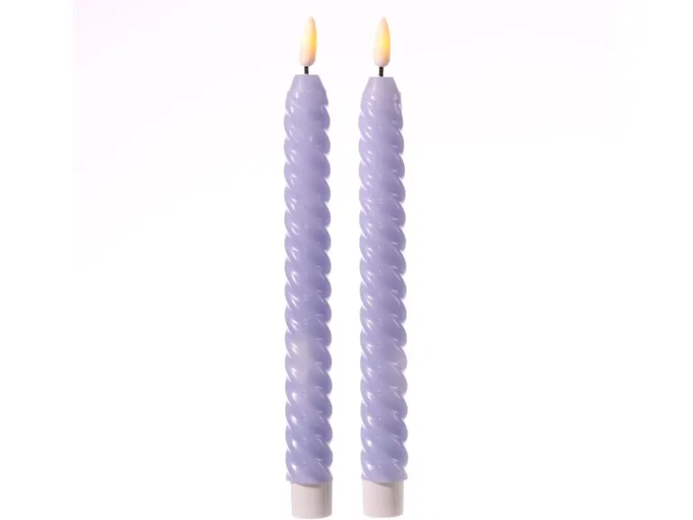 Marelida LED Stabkerzen Twist Tafelkerzen Gedreht Echtwachs Flackernd 25cm Flieder 2St