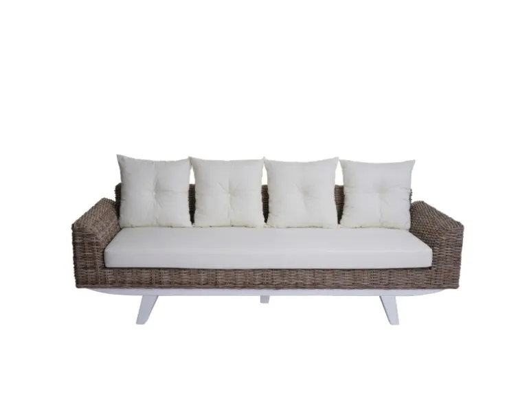 MCW Sofa M32