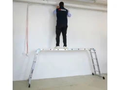 PROREGAL Sprossen-Mehrzweckleiter MULTISTEP mit Gerüstplattform Aluminium 4x4 Sprossen bis zu 4,6 m Höhe Traglast 150kg