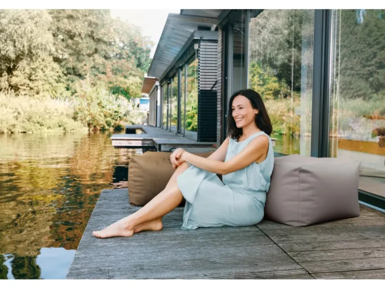 Sitting Point Hocker Outside 150 l Blau