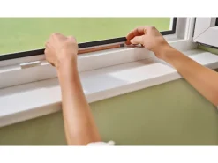 tesa® Insect Stop Insektenschutz Anklipsrahmen für Fenster 1,00 m x 1,20 m