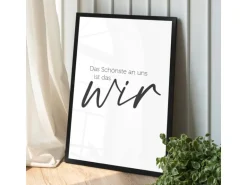 WANDStyle Gerahmtes Poster mit Spruch Das Schönste Ist das Wir in Weiß 30 x 45 cm